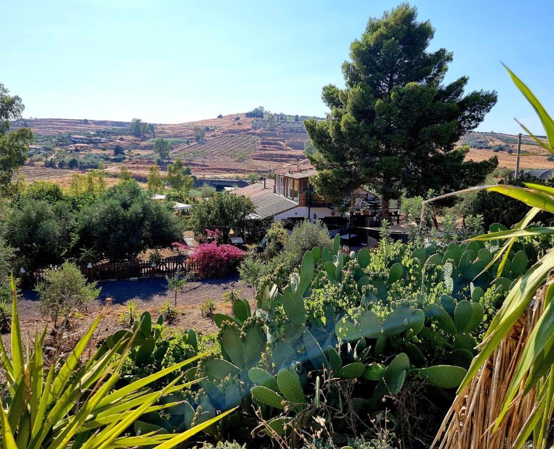 Sunset Valley Village Motta SantʼAnastasia Εξωτερικό φωτογραφία