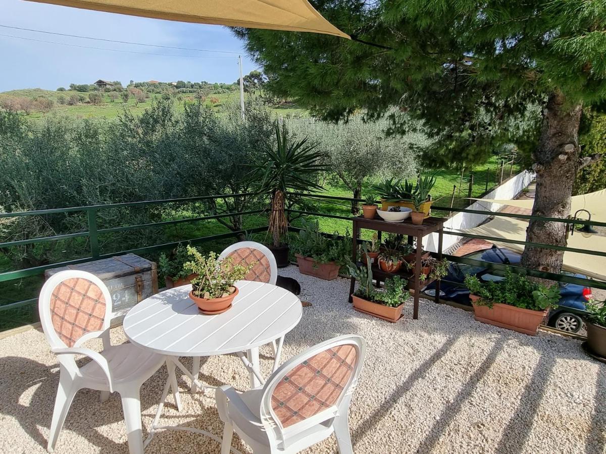 Sunset Valley Village Motta SantʼAnastasia Εξωτερικό φωτογραφία